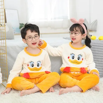 Нов комплект Зимни изолирани пижам за момчета и момичета, Фланелевый мек вълнен плат комплект за деца, топла пижама с жълти патица Catoon, детски домашен костюм