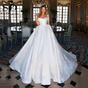 Атласное бална рокля 2021, просто сватбена рокля с открити рамене, дантелено рокля в стил бохо, сватбени рокли принцеса, плюс размера на дълга опашка