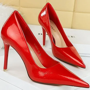 Корейската версия на Червено-Бели Обувки-лодочек На висок Ток 10,5 см, Чубрица Сватбени Обувки На висок ток, Универсални Дамски Черни Обувки За Партита На Висок Ток
