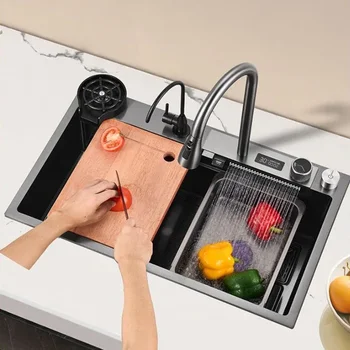 Кухненска мивка от неръждаема стомана 304 с притежателя на ножа Цифров дисплей Мивка с водопад Лявата страна Мивка за зеленчуци с един слот