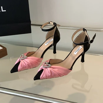 Нови елегантни летни дамски сандали на висок ток с остри катарама, женски модел обувки с кристали във формата на сърце на високи токчета