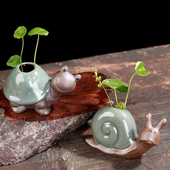 Ваза във формата на животни Креативните керамични декоративни орнаменти Малка ваза с костенурката Гидропонная договореност за хол